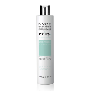NYCE Vegánsky šampón pre mastiacu sa pokožku hlavy a lupiny Evry ( Pure Balance Normalizing Shampoo) 50 ml